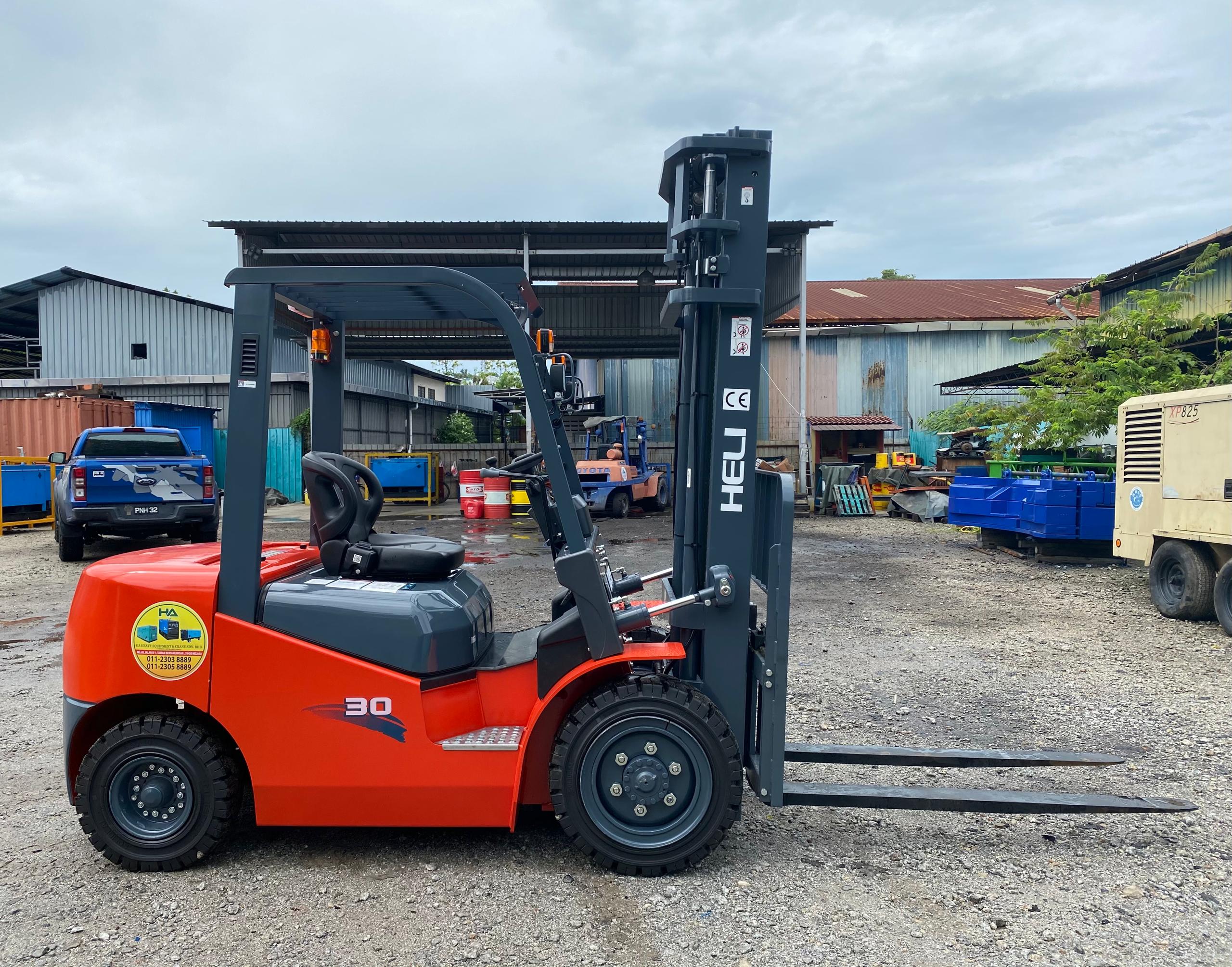 Forklift
