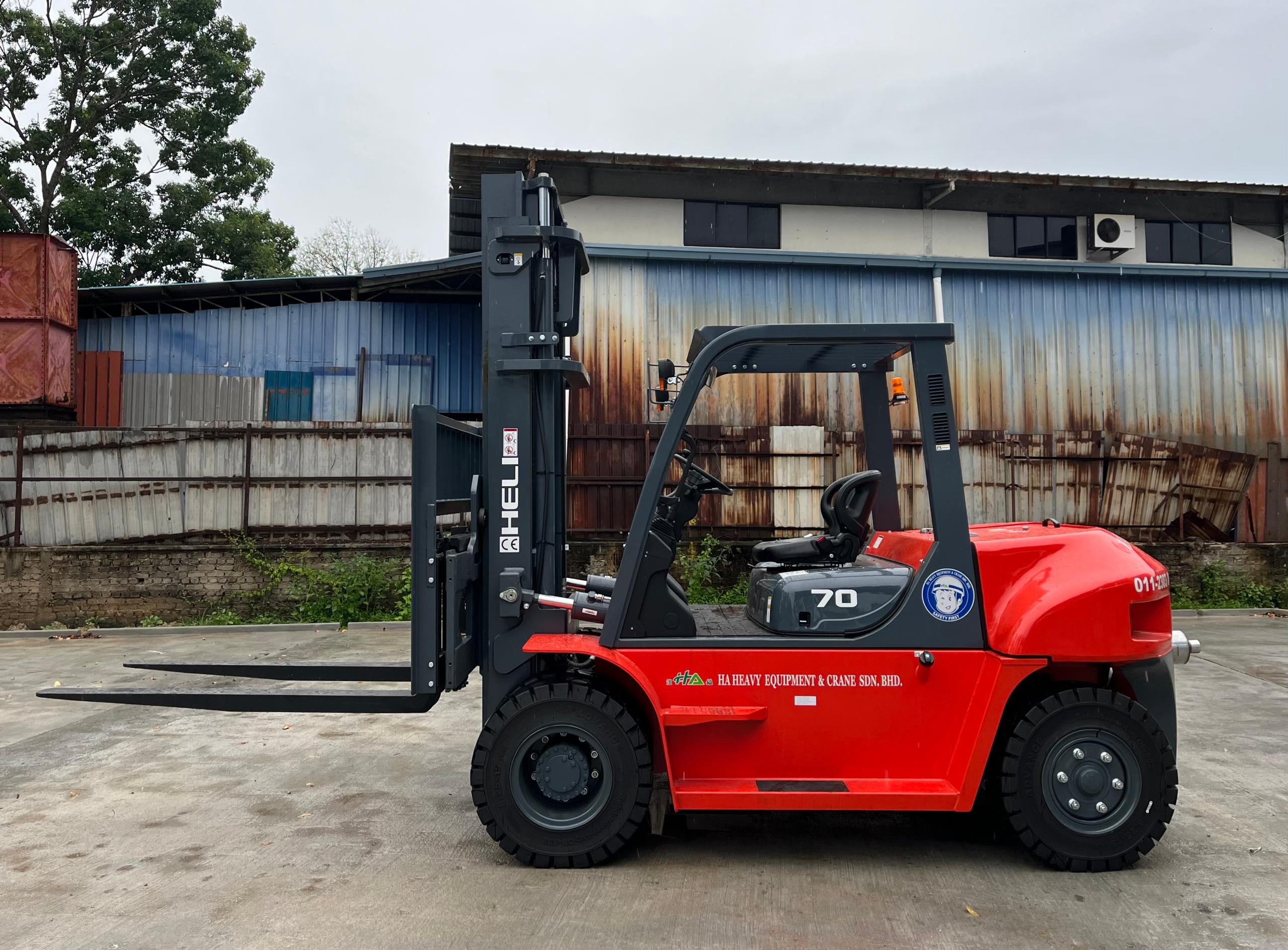 Forklift